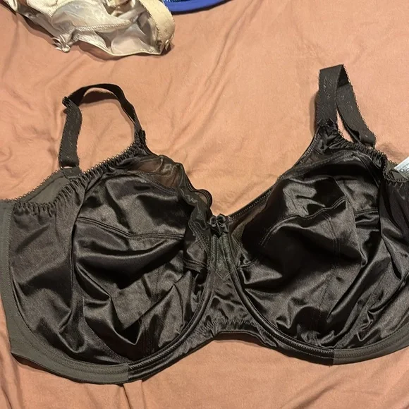 Goddess underwire bras - Picture 7 of 8